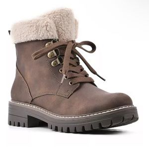 Size 11 Miles Women's Hiker Ankle Boots